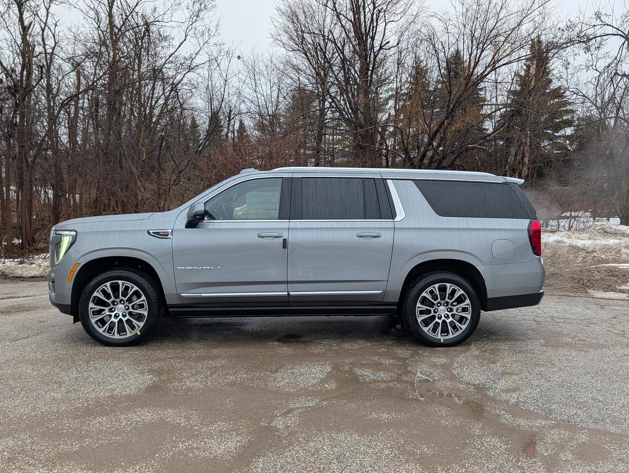 2026 GMC Yukon XL Denali Photo