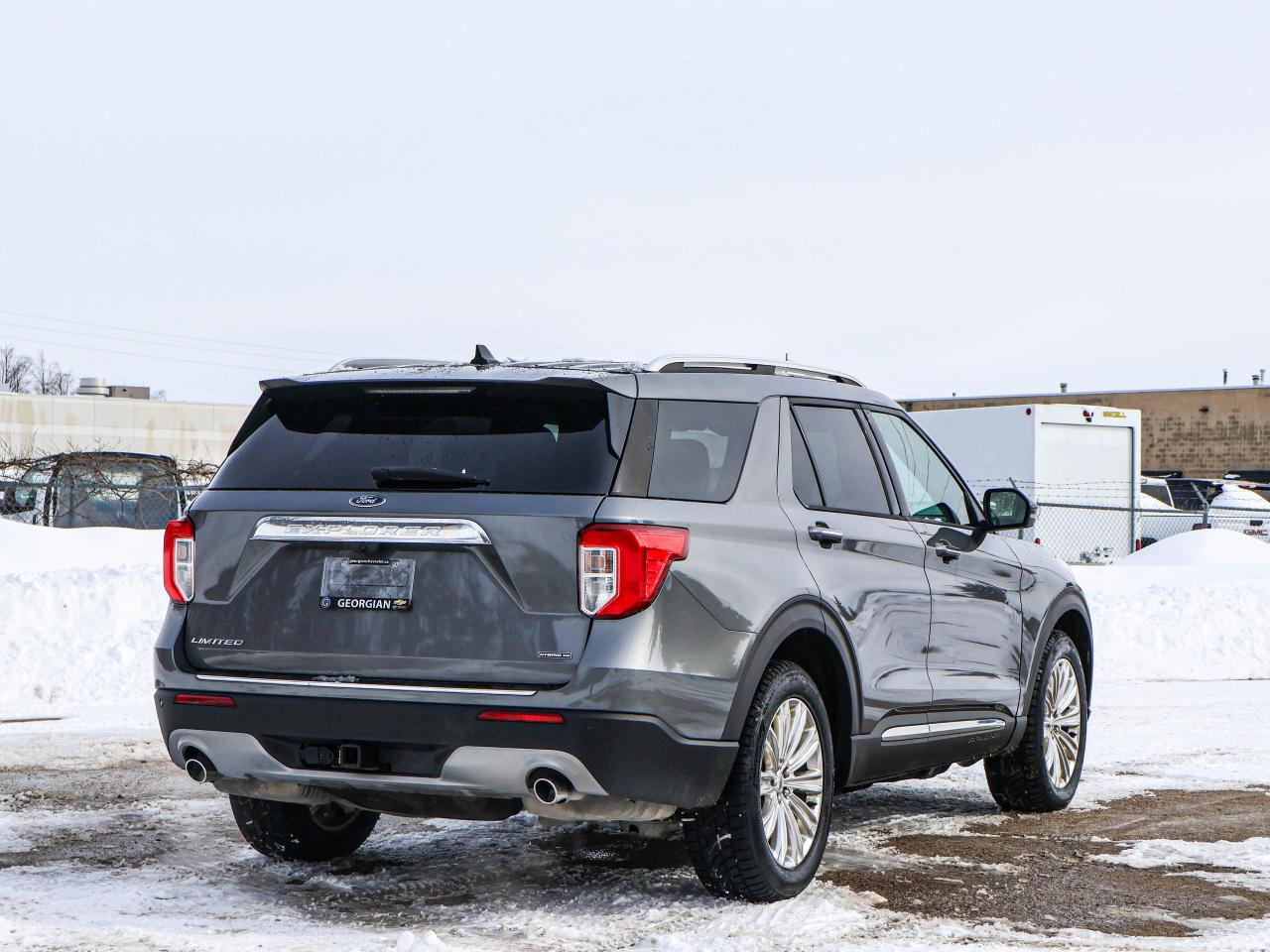 2021 Ford Explorer LIMITED Photo
