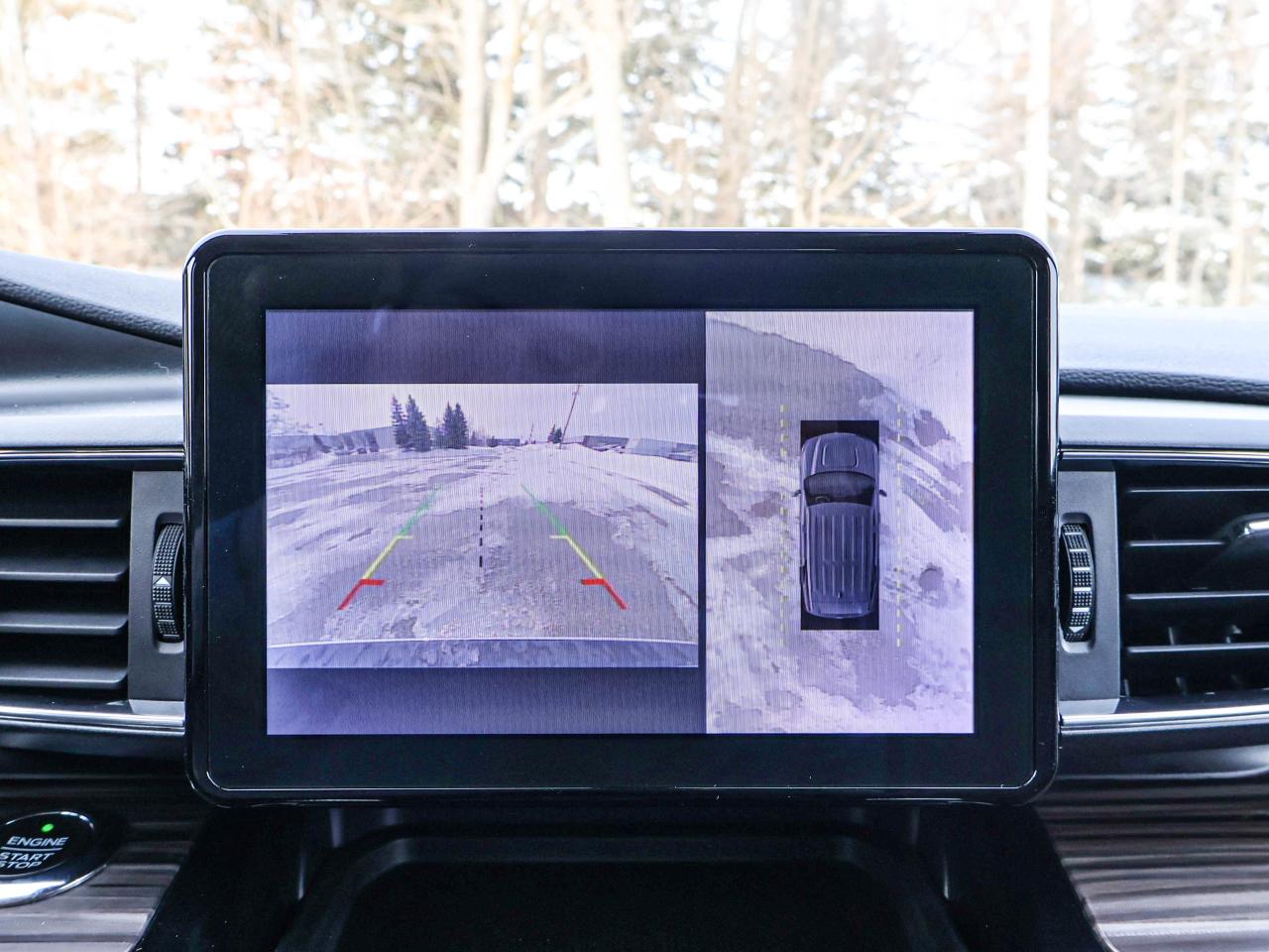 2021 Ford Explorer LIMITED Photo