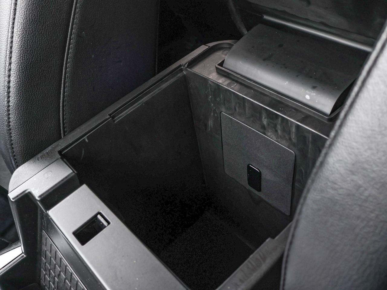 2021 Ford Explorer LIMITED Photo