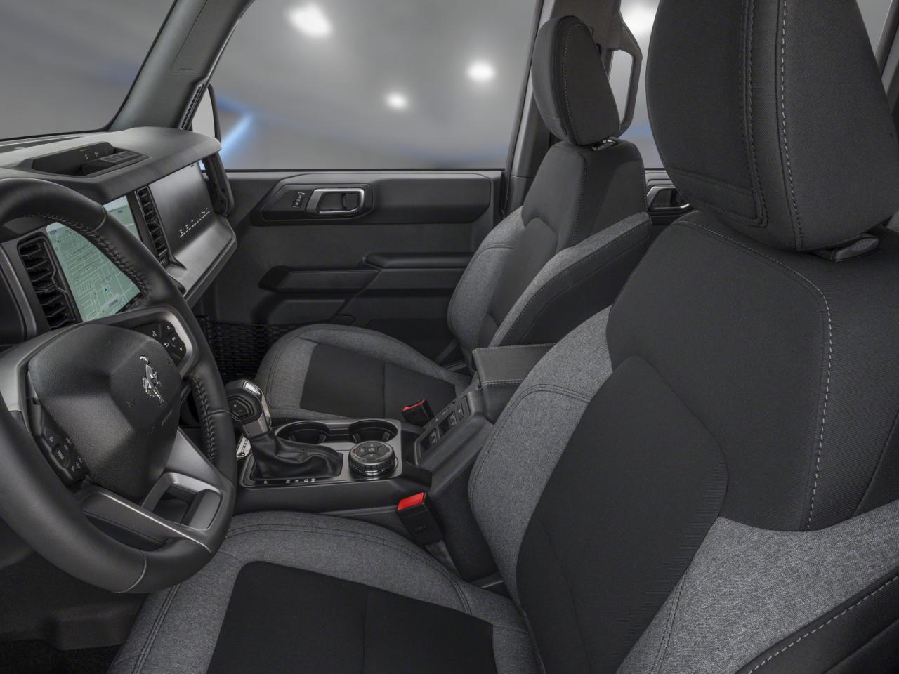 2026 Ford Bronco Big Bend Photo4