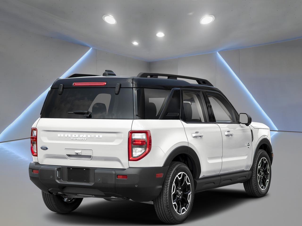 2026 Ford Bronco Sport Outer Banks Photo2