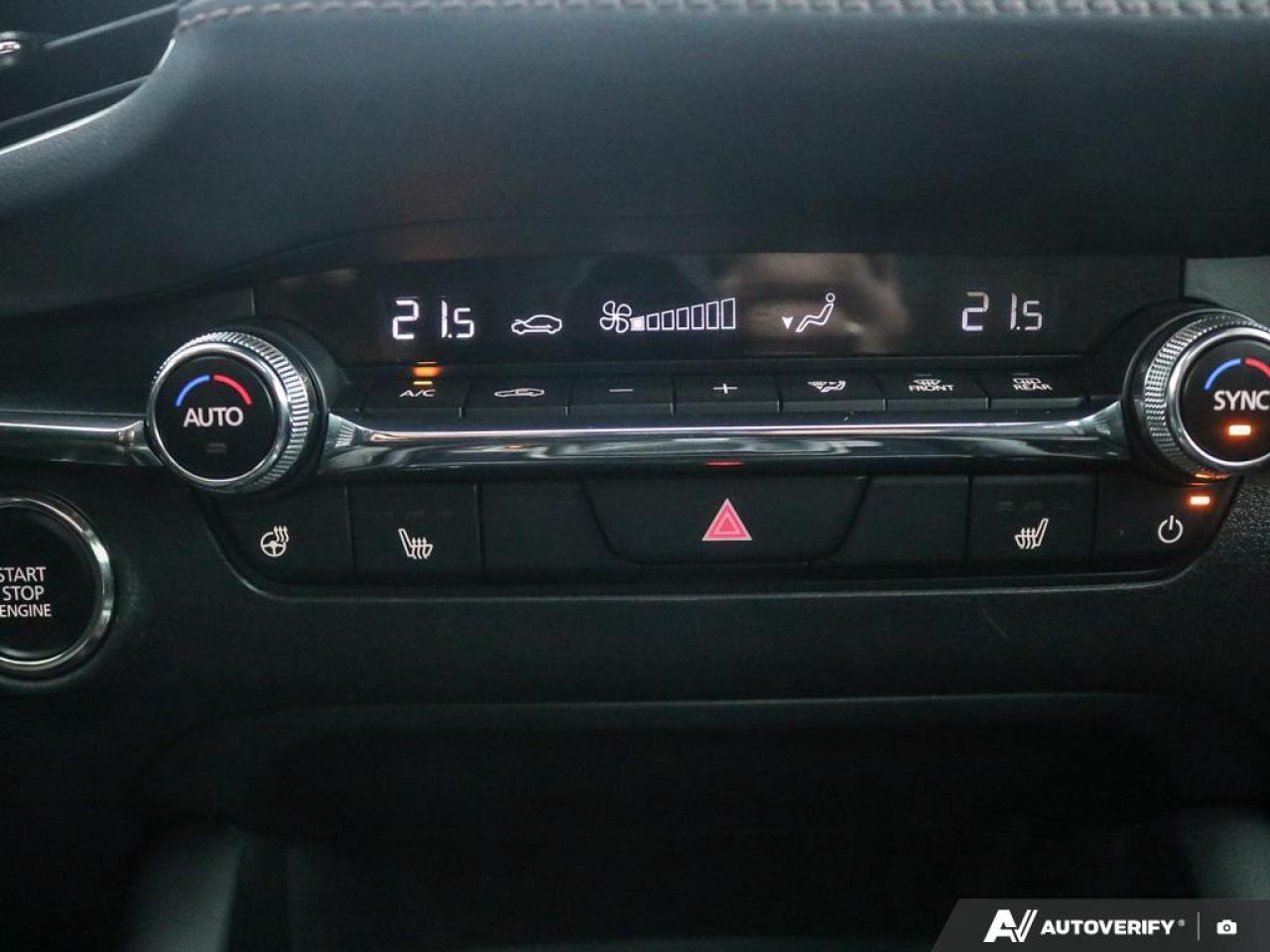 2025 Mazda MAZDA3 SPORT GT Photo