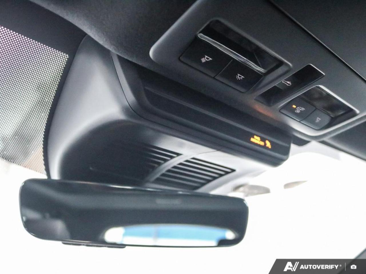 2025 Mazda MAZDA3 SPORT GT Photo