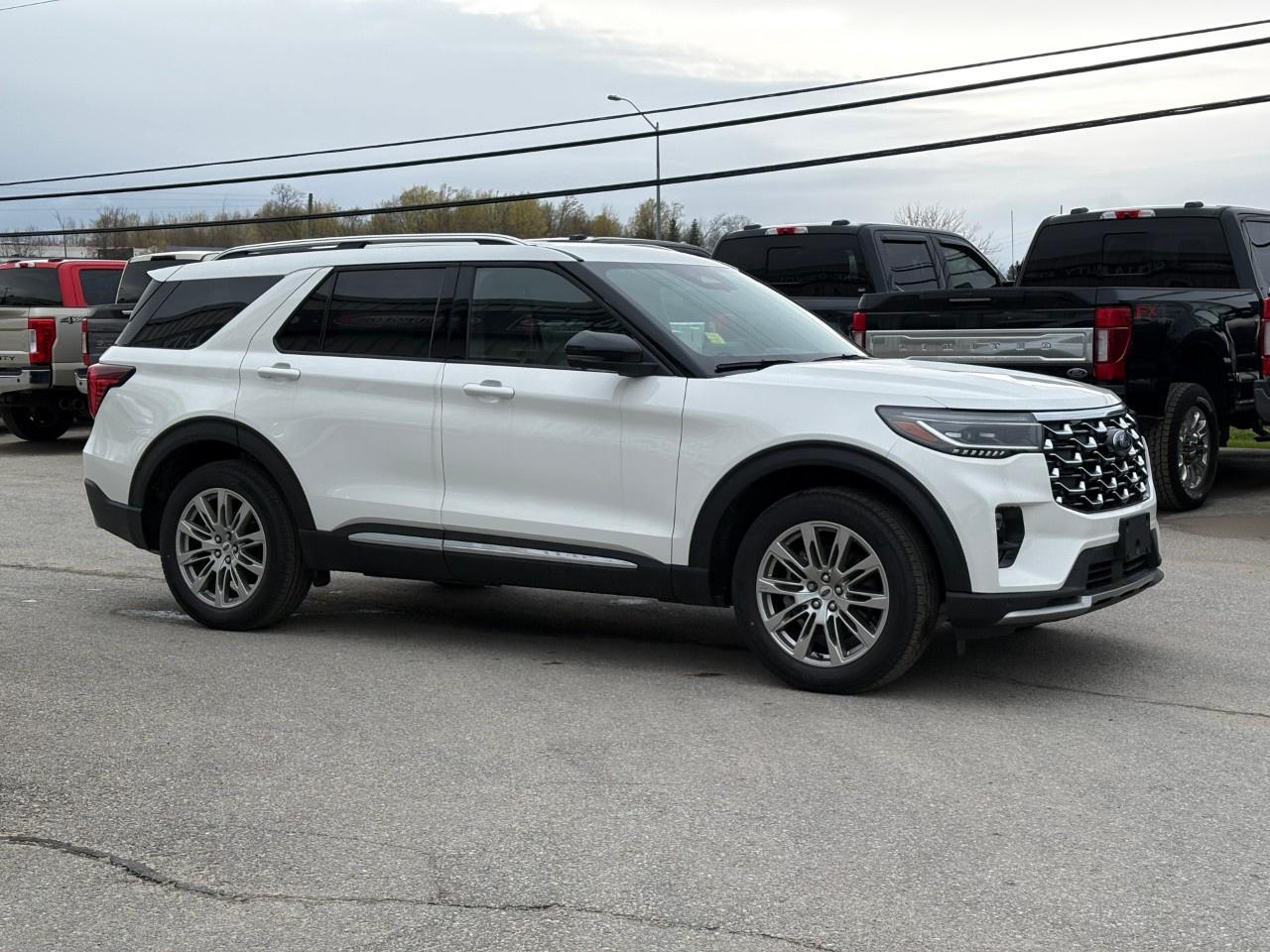 2026 Ford Explorer Platinum 4WD Photo