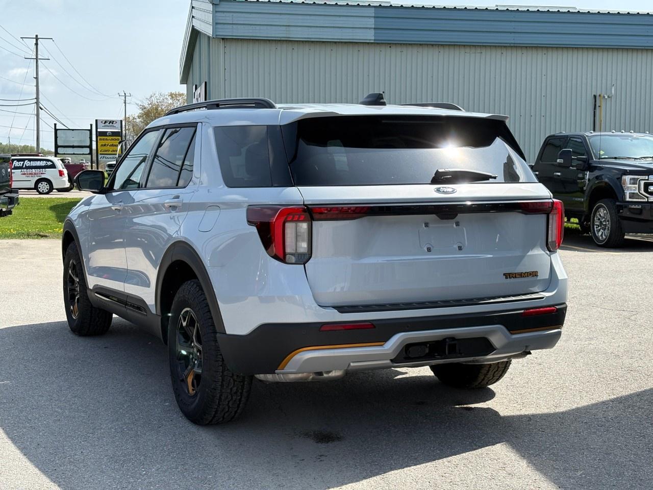 2026 Ford Explorer Tremor 4WD Photo