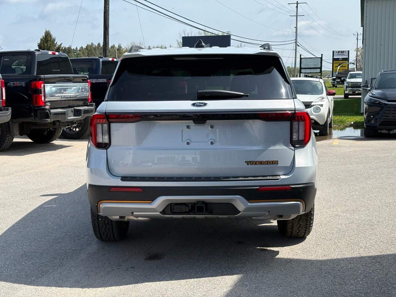 2026 Ford Explorer Tremor 4WD Photo