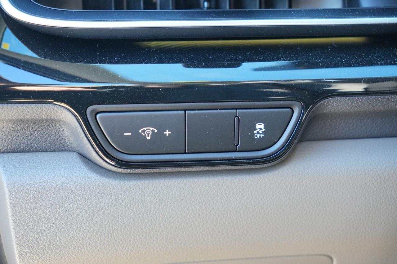 2026 Kia Carnival SX  FWD Photo