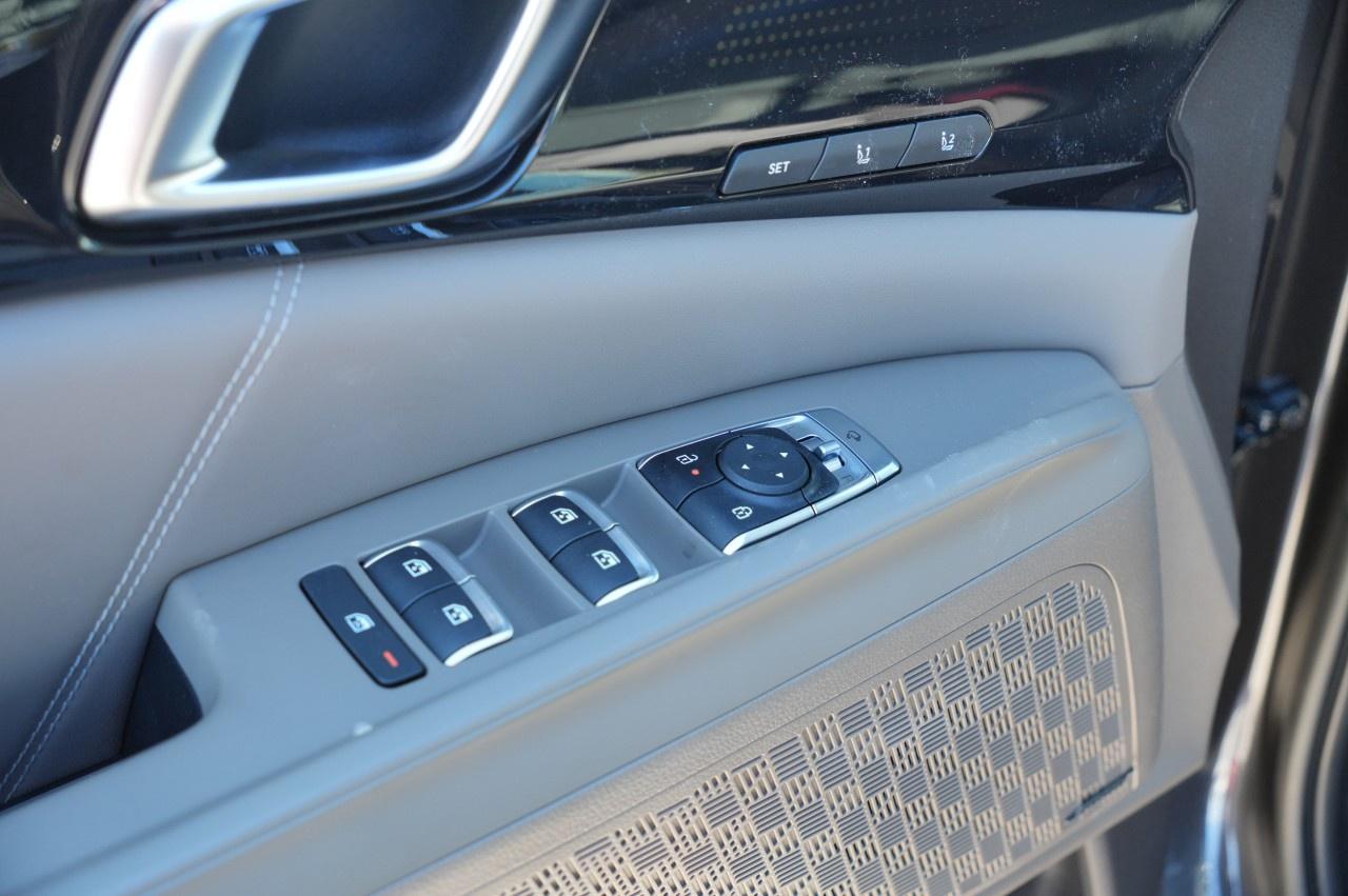 2026 Kia Carnival SX  FWD Photo