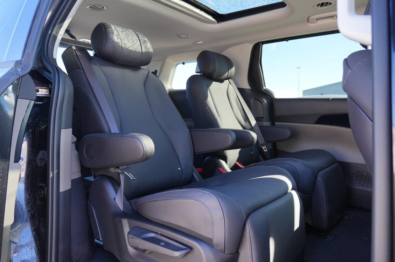 2026 Kia Carnival SX  FWD Photo