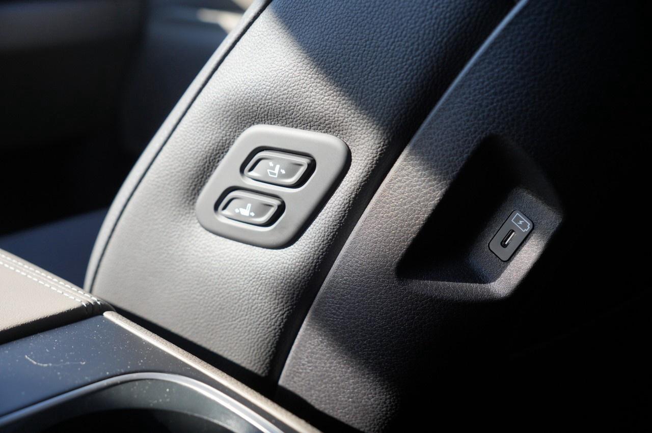 2026 Kia Carnival SX  FWD Photo