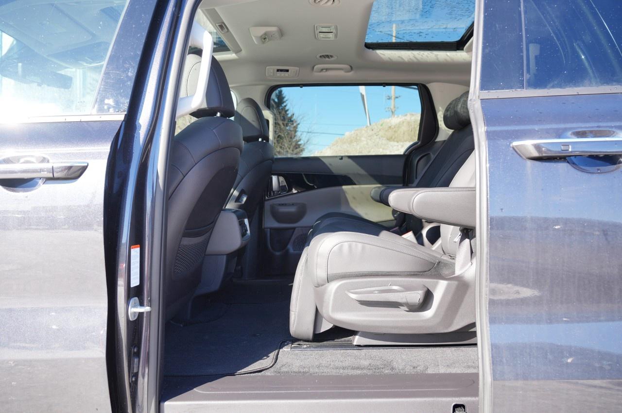 2026 Kia Carnival SX  FWD Photo