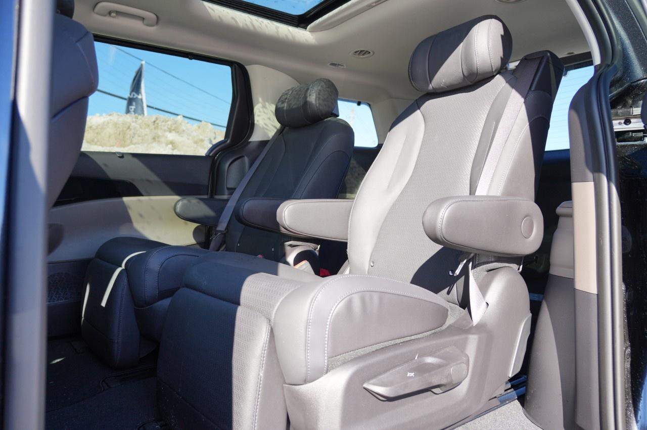 2026 Kia Carnival SX  FWD Photo