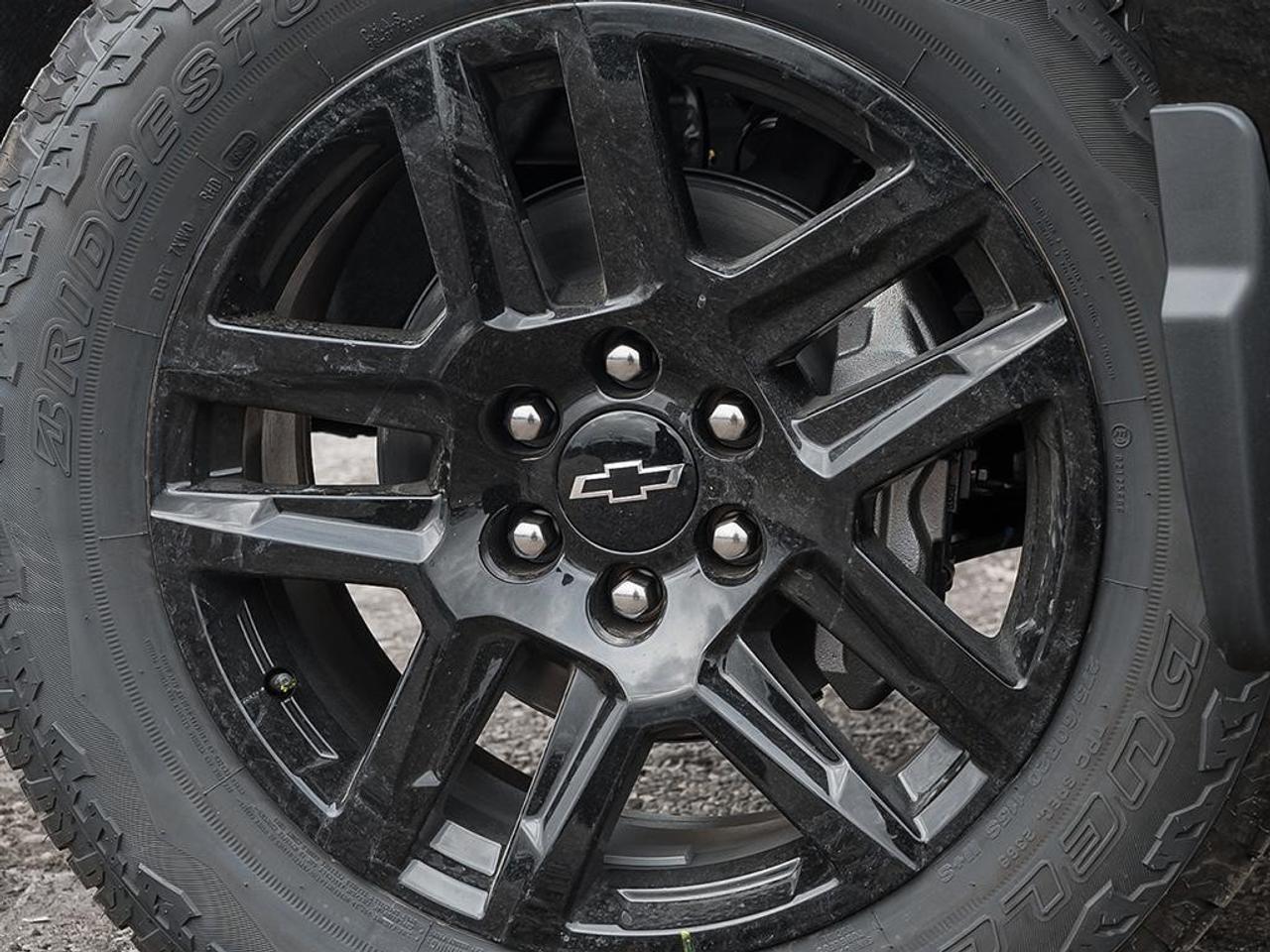 2026 Chevrolet Silverado 1500 Crew Cab Short Box 4-Wheel Drive LT Trail Boss Photo