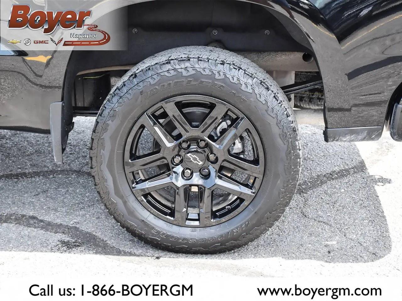 2026 Chevrolet Silverado 1500 Crew Cab Short Box 4-Wheel Drive LT Trail Boss Photo