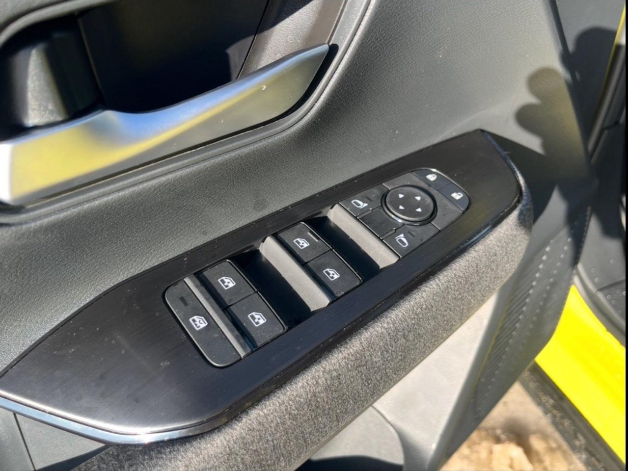 2026 Nissan Kicks SV AWD Photo