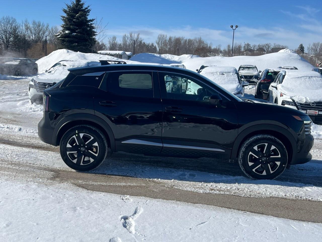2026 Nissan Kicks SV AWD Photo