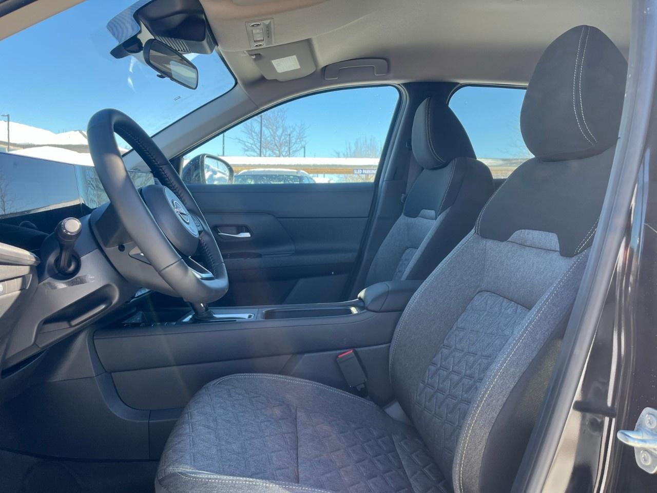 2026 Nissan Kicks SV AWD Photo