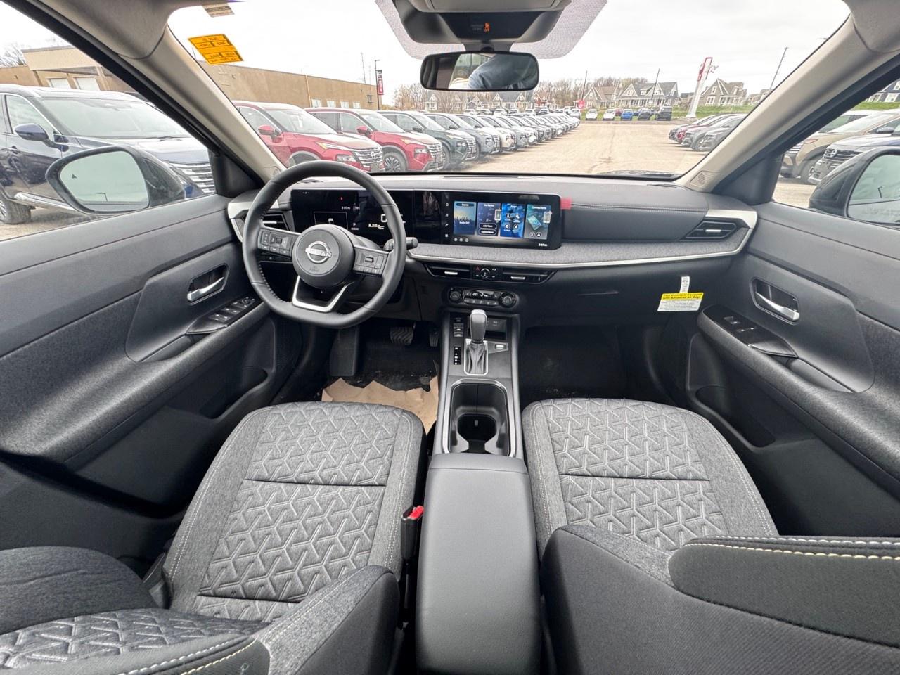 2026 Nissan Kicks SV AWD Photo