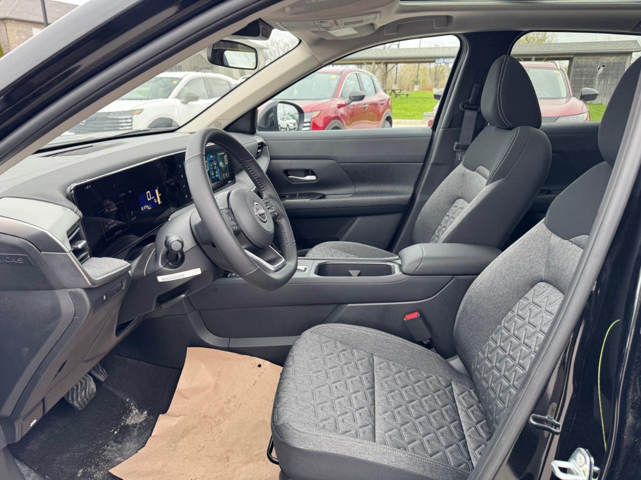2026 Nissan Kicks SV AWD Photo