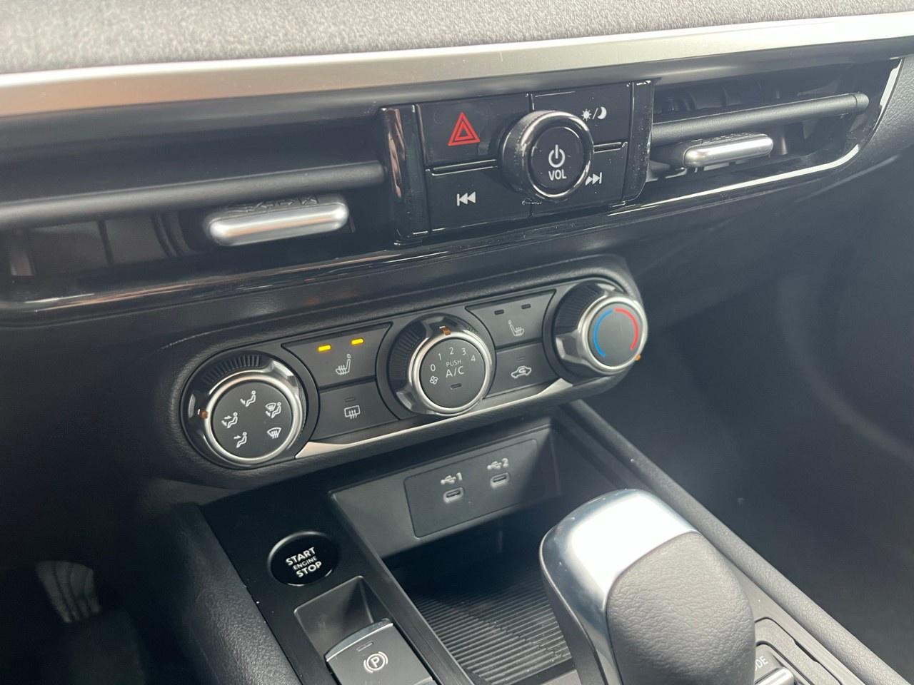 2026 Nissan Kicks S AWD Photo