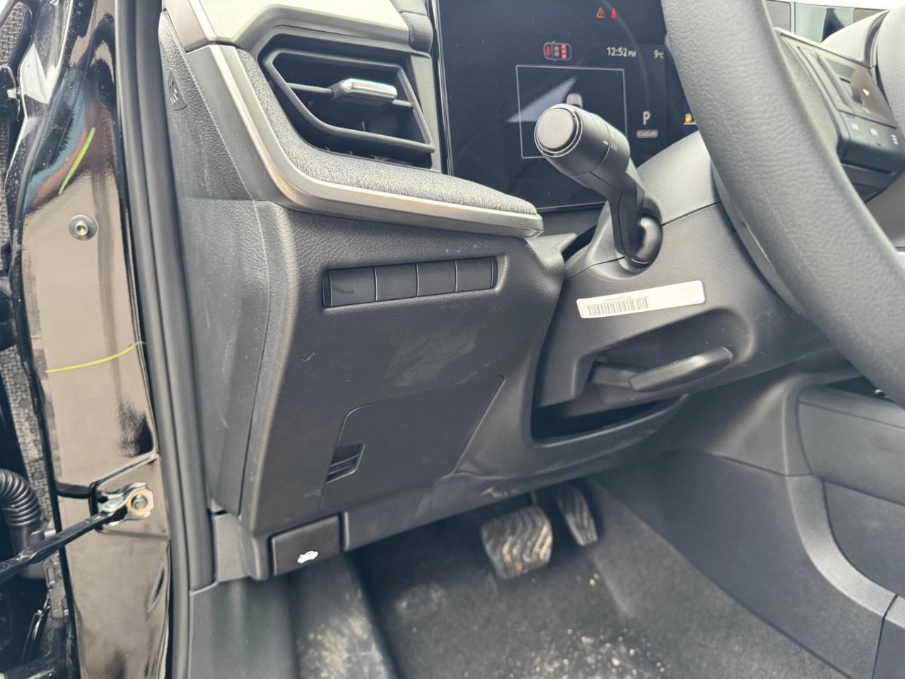2026 Nissan Kicks S AWD Photo