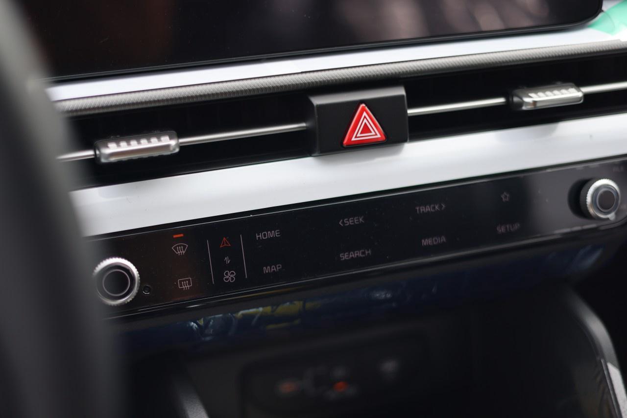 2026 Kia Sportage LX FWD Photo