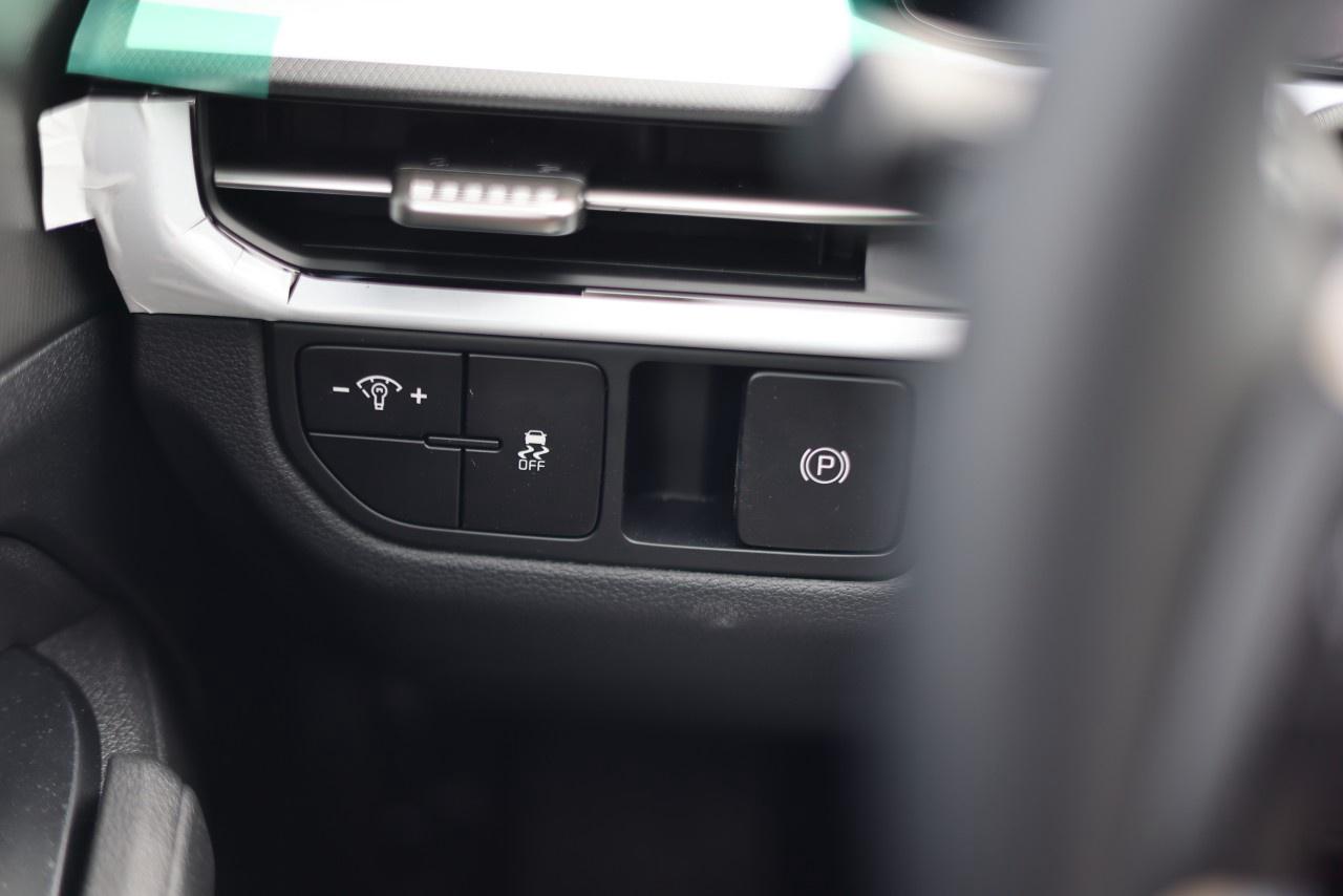 2026 Kia Sportage LX FWD Photo