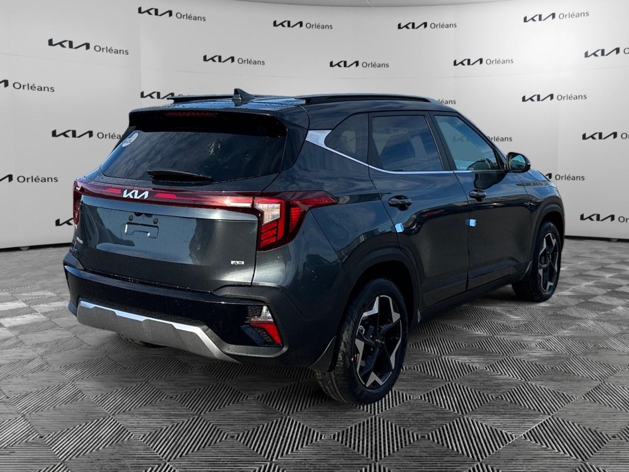 2026 Kia Seltos SX AWD w/Brown Interior Photo