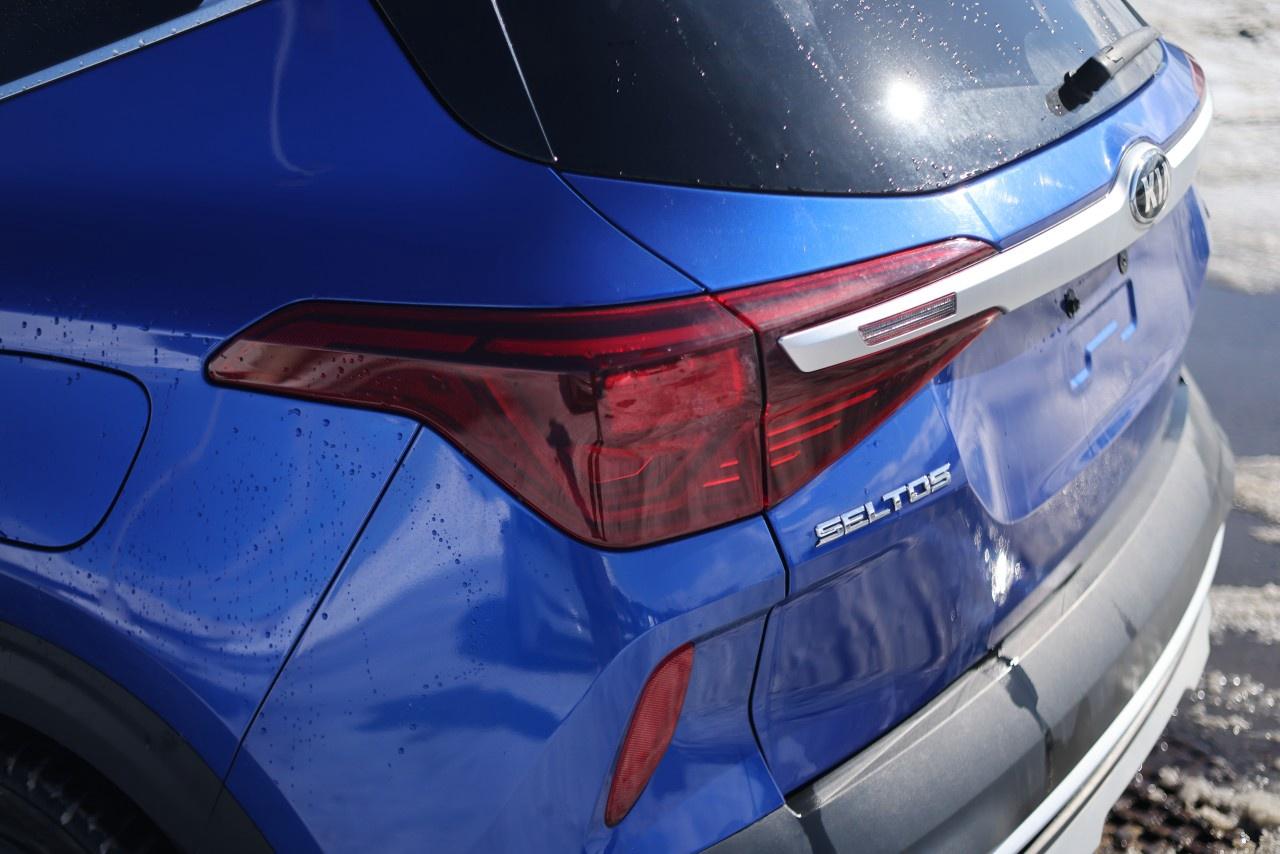 2021 Kia Seltos EX PREMIUM AWD Photo