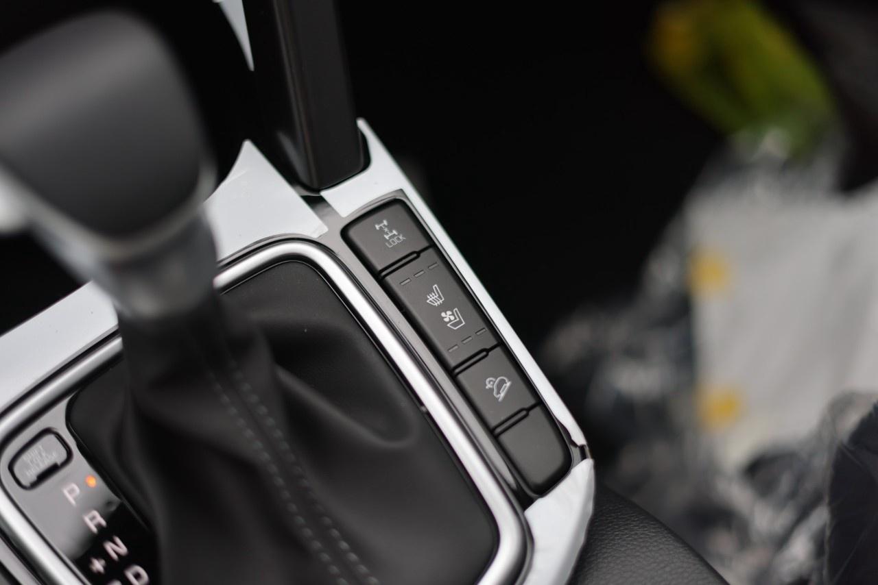 2026 Kia Seltos SX AWD w/Black Interior Photo