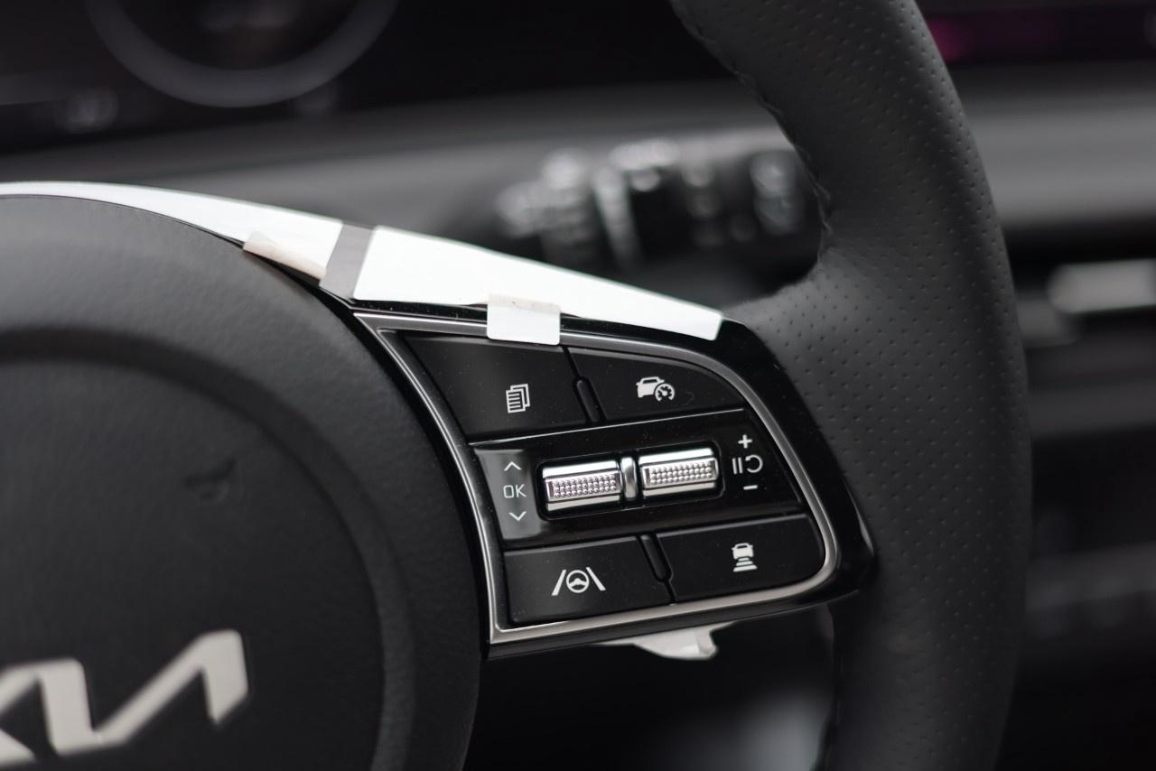 2026 Kia Seltos SX AWD w/Black Interior Photo