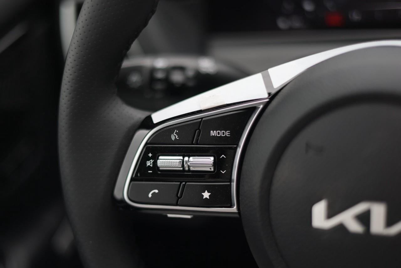 2026 Kia Seltos SX AWD w/Black Interior Photo