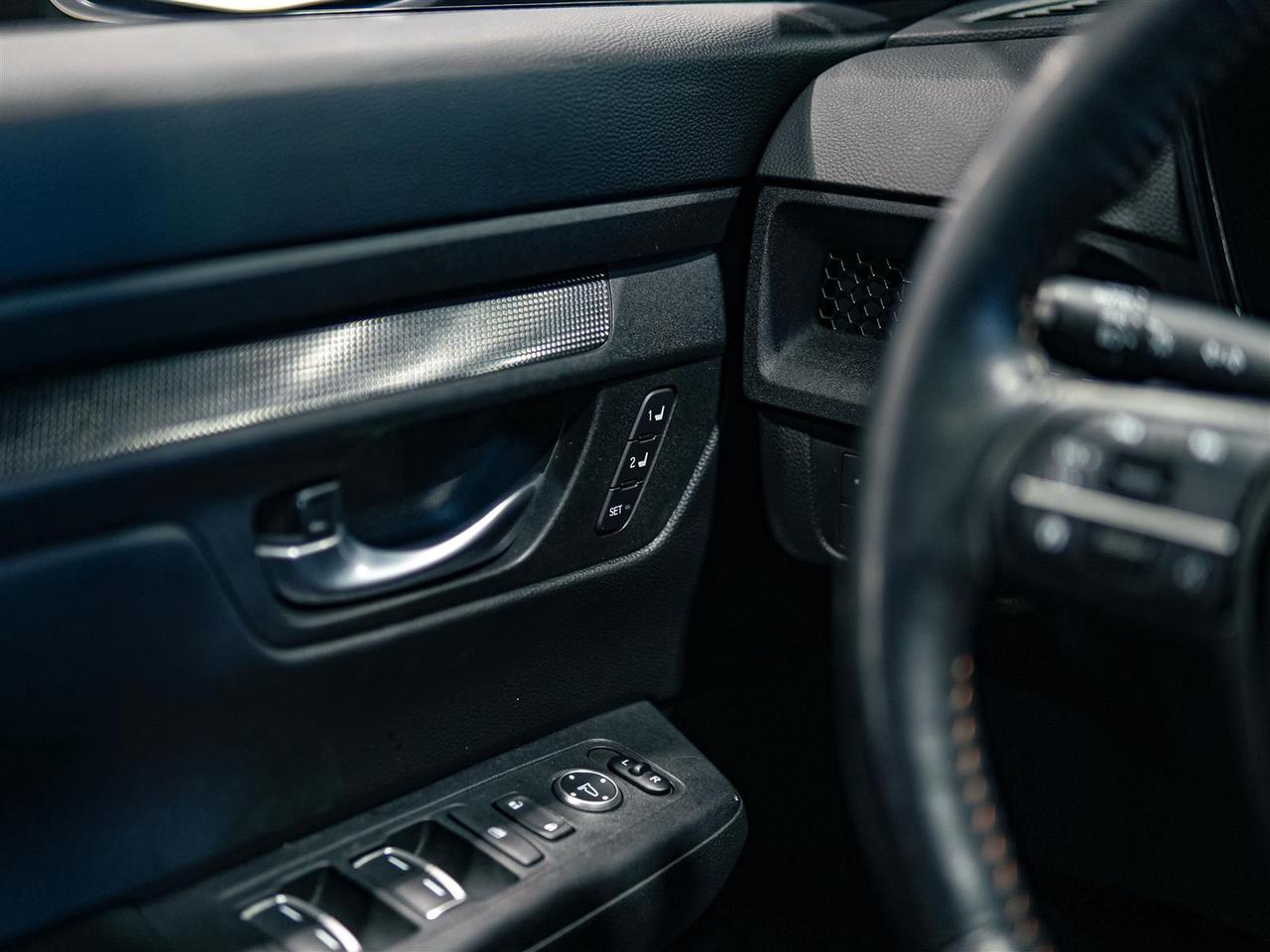 2024 Honda CR-V Hybrid EX-L AWD | NO ACCIDENTS | LEATHER Photo