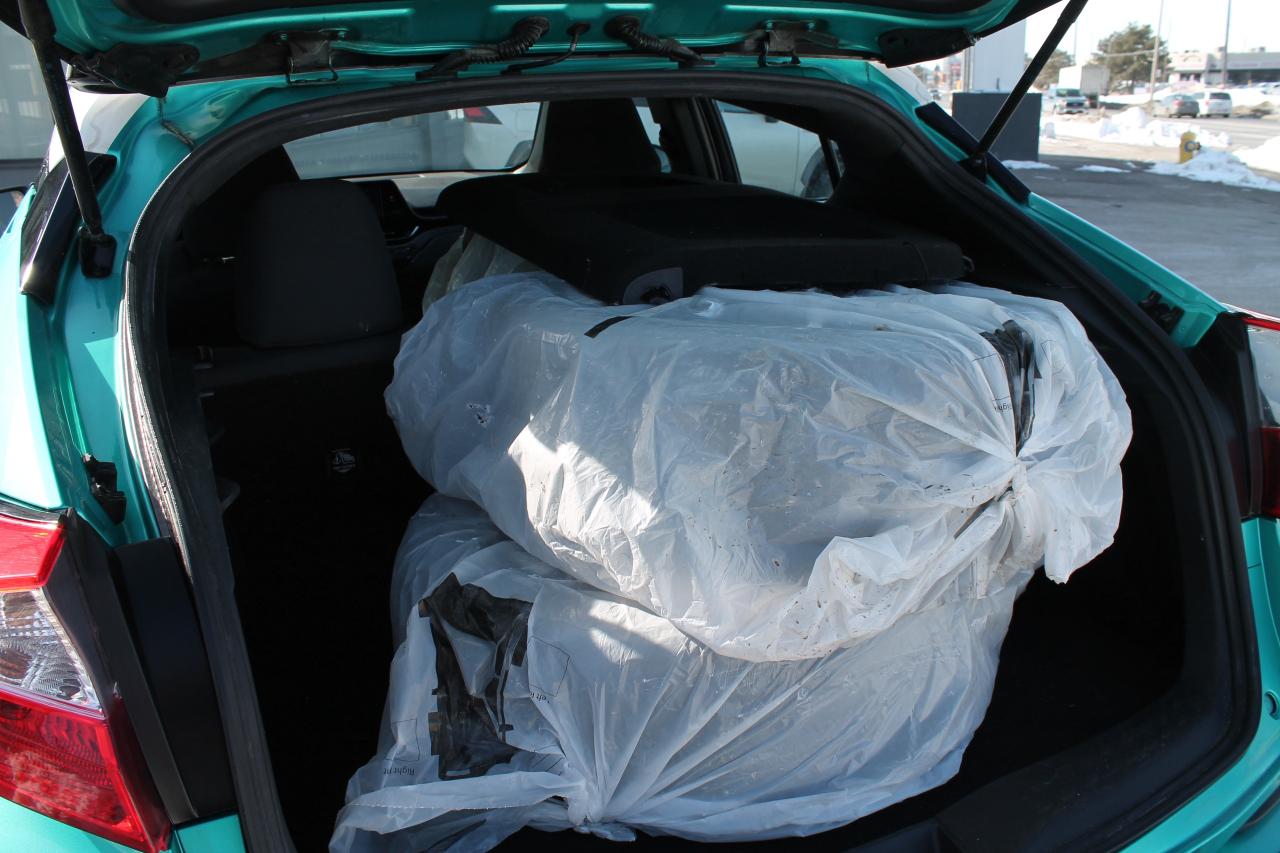 2018 Toyota C-HR XLE Photo