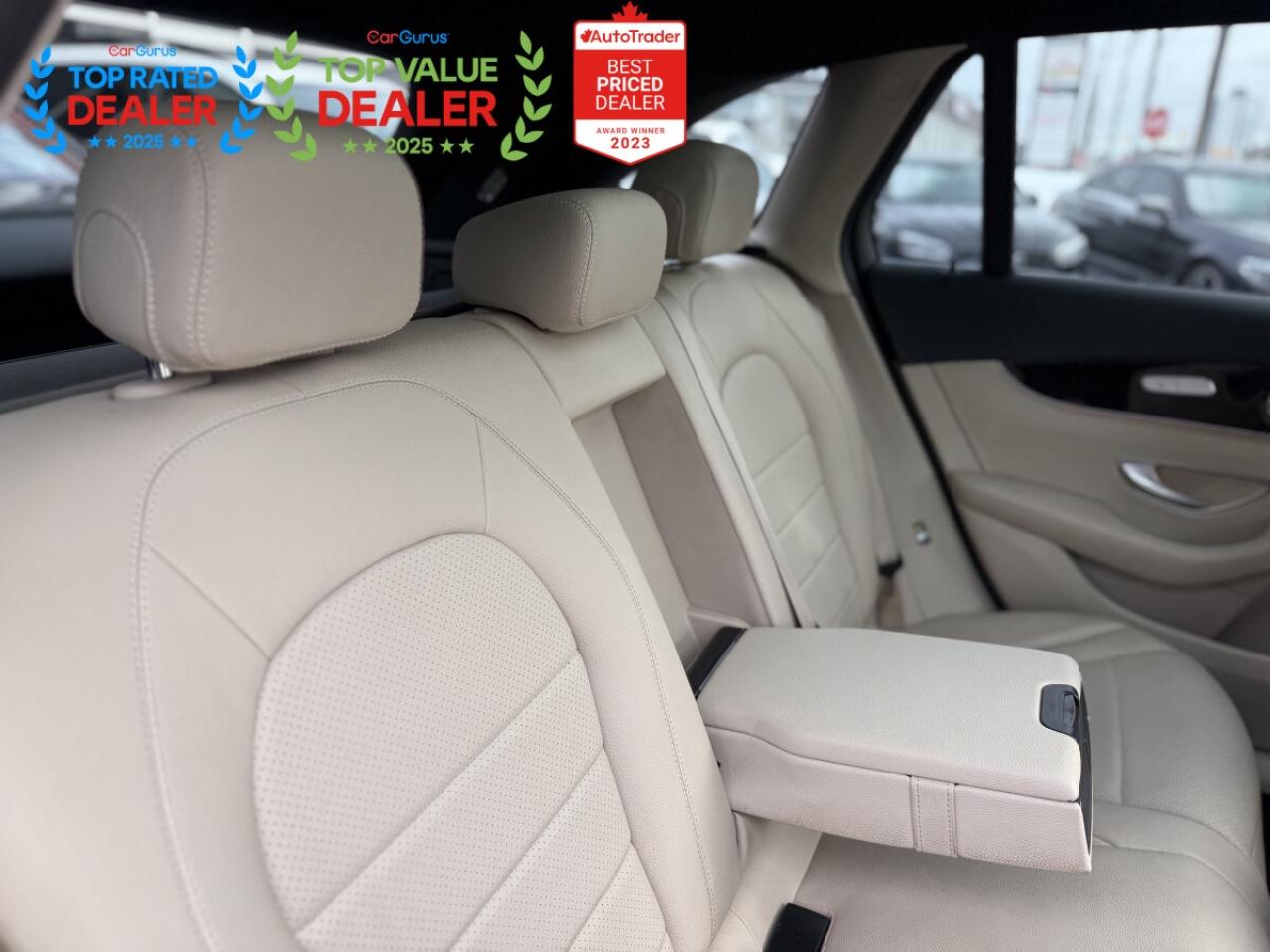 2017 Mercedes-Benz GLC-Class 300 //AMG PKG | PANO | NAVI | LOADED Photo