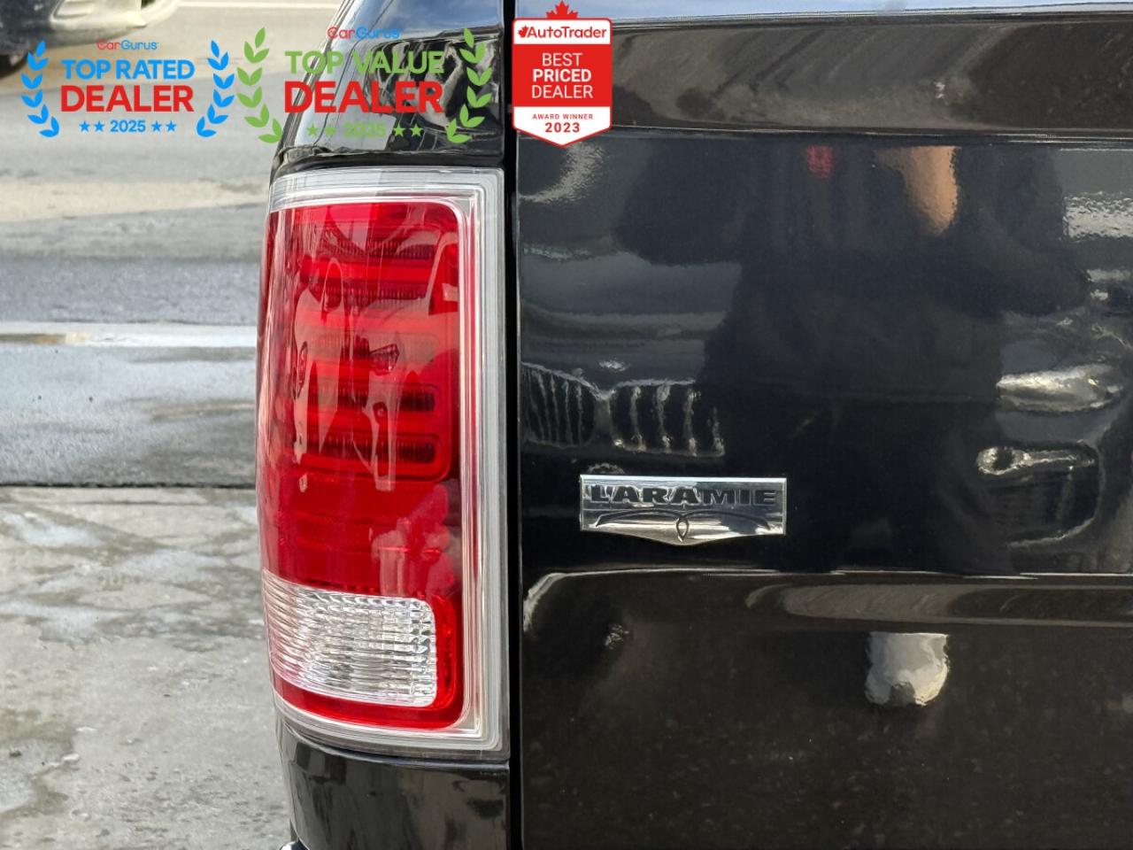 2018 RAM 1500 LARAMIE | ALPINE SOUND | LOADED | SUNROOF Photo