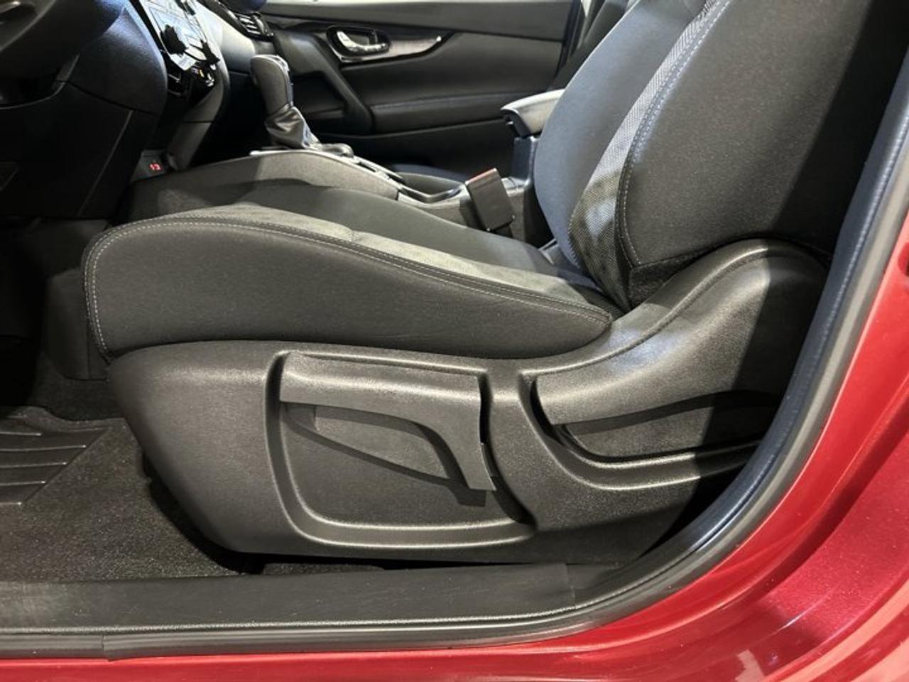 2022 Nissan Qashqai SV FWD | Remote Start | Heated Steering Wheel Photo