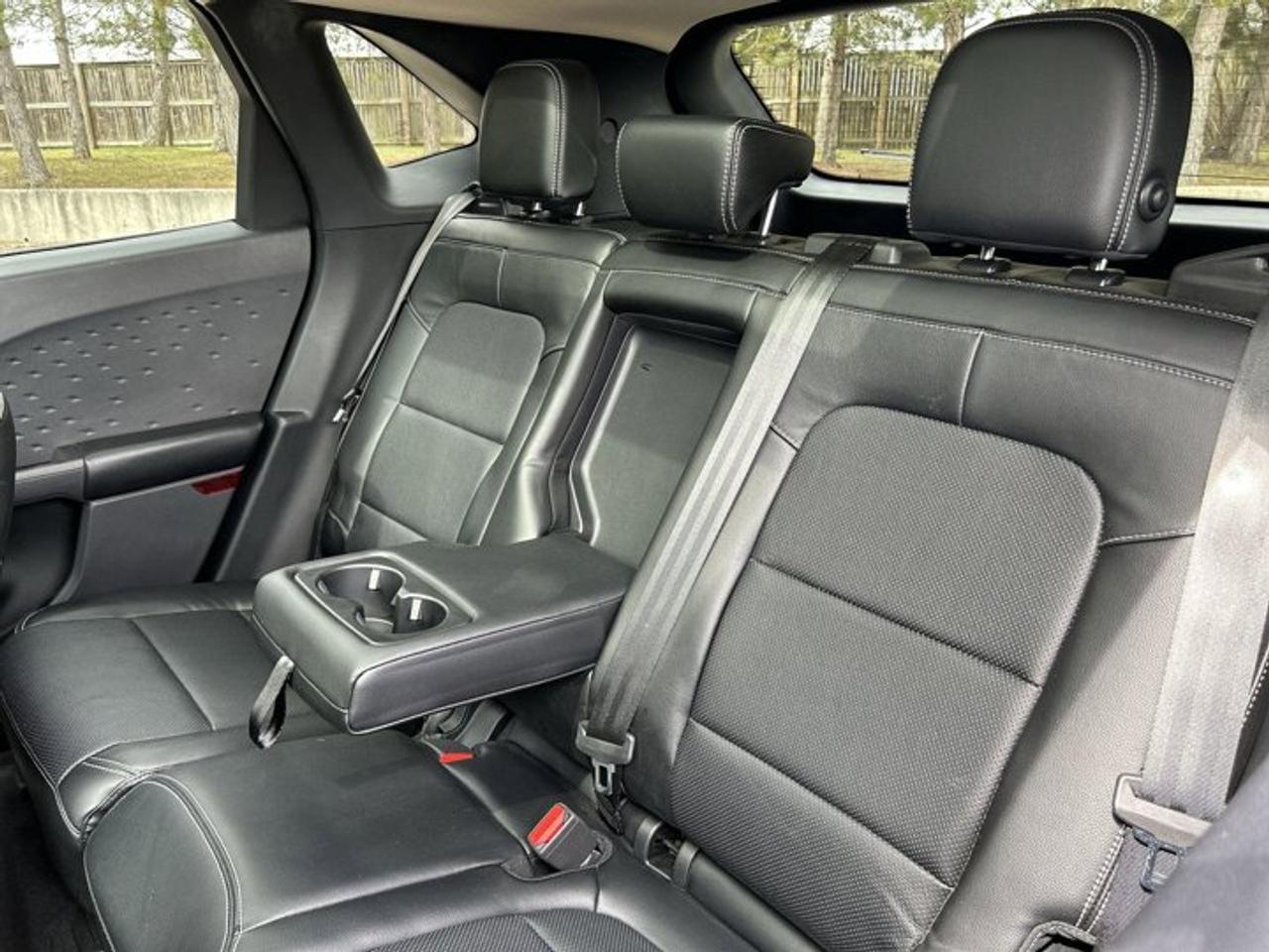 2020 Ford Escape Titanium Hybrid AWD | No Accidents | One Owner |Panoramic Roof | Leather Seats Photo