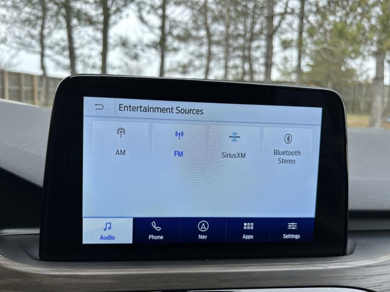 2020 Ford Escape Titanium Hybrid AWD | No Accidents | One Owner |Panoramic Roof | Leather Seats Photo