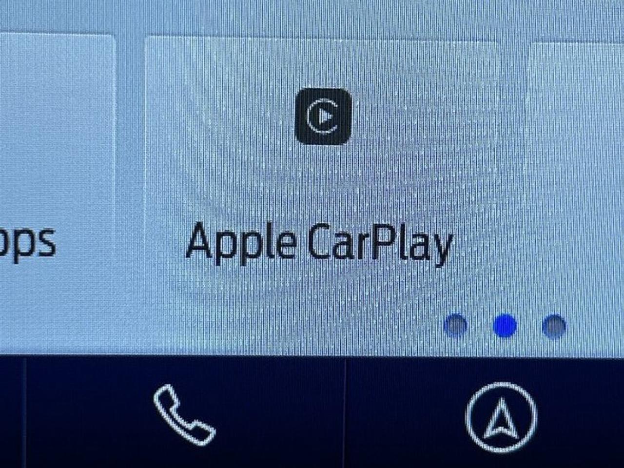 2020 Ford Escape Titanium Hybrid AWD | No Accidents | One Owner |Panoramic Roof | Leather Seats Photo