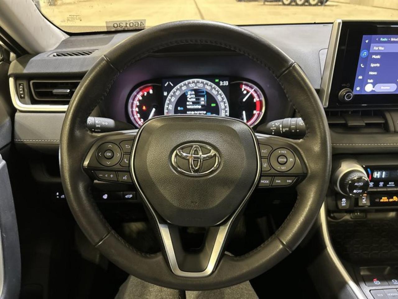 2025 Toyota RAV4 XLE AWD | Heated Steering Wheel | No Accidents Photo