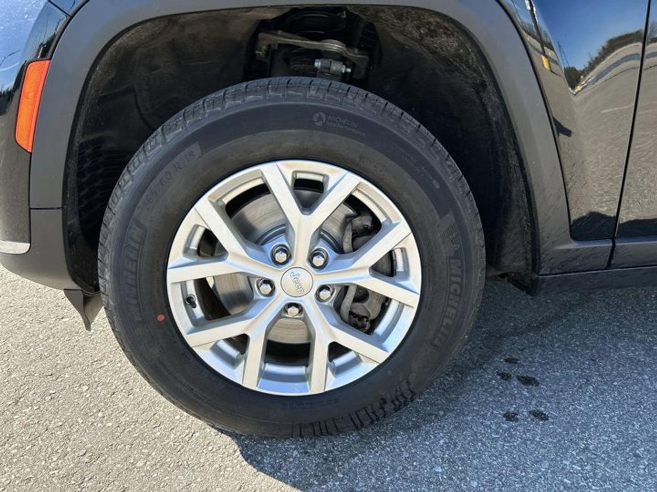 2023 Jeep Grand Cherokee L Limited 4x4 | Remote Start | Heated Steering Wheel | Leather Seats Photo