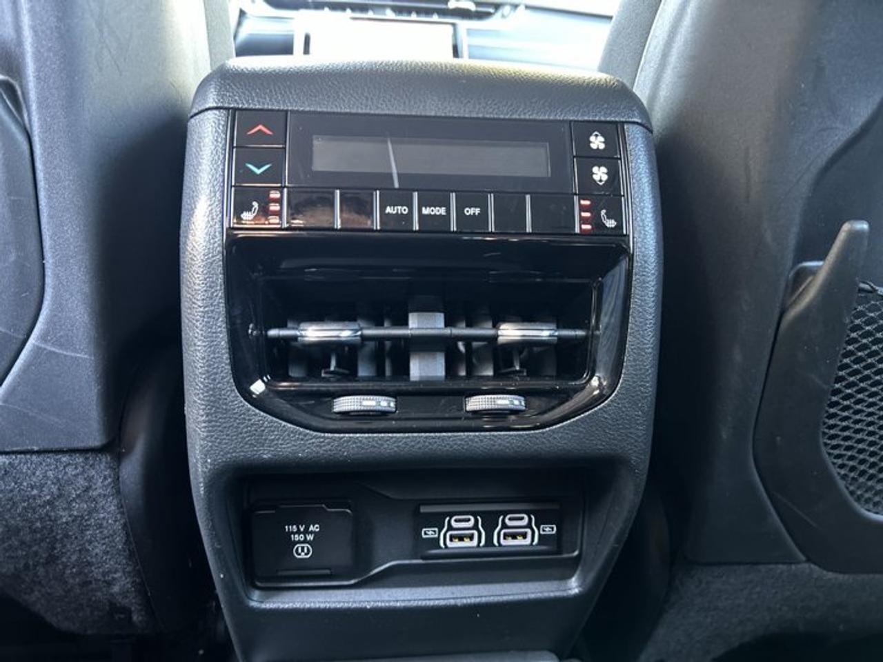 2023 Jeep Grand Cherokee L Limited 4x4 | Remote Start | Heated Steering Wheel | Leather Seats Photo