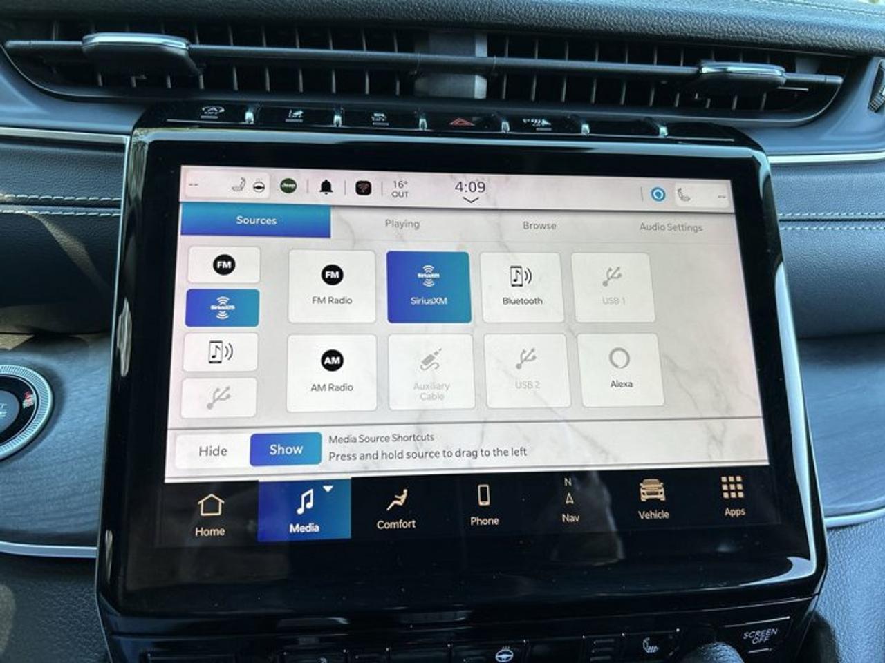 2023 Jeep Grand Cherokee L Limited 4x4 | Remote Start | Heated Steering Wheel | Leather Seats Photo