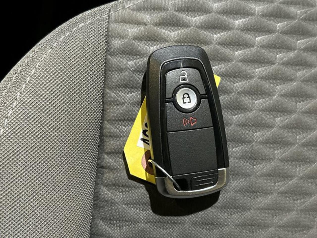 2022 Ford Escape SE FWD Photo