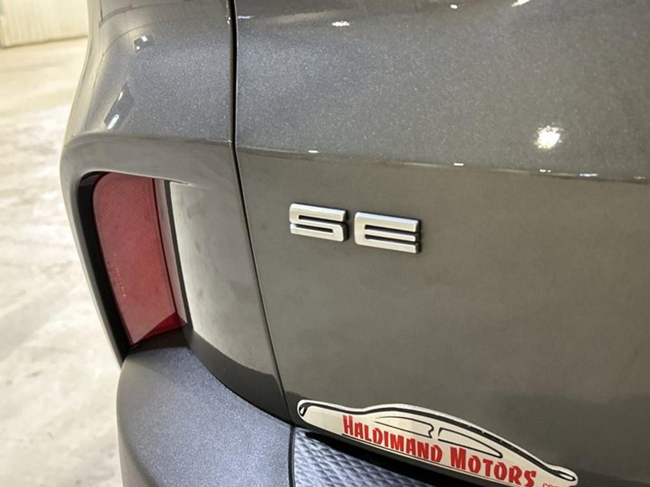 2022 Ford Escape SE FWD Photo