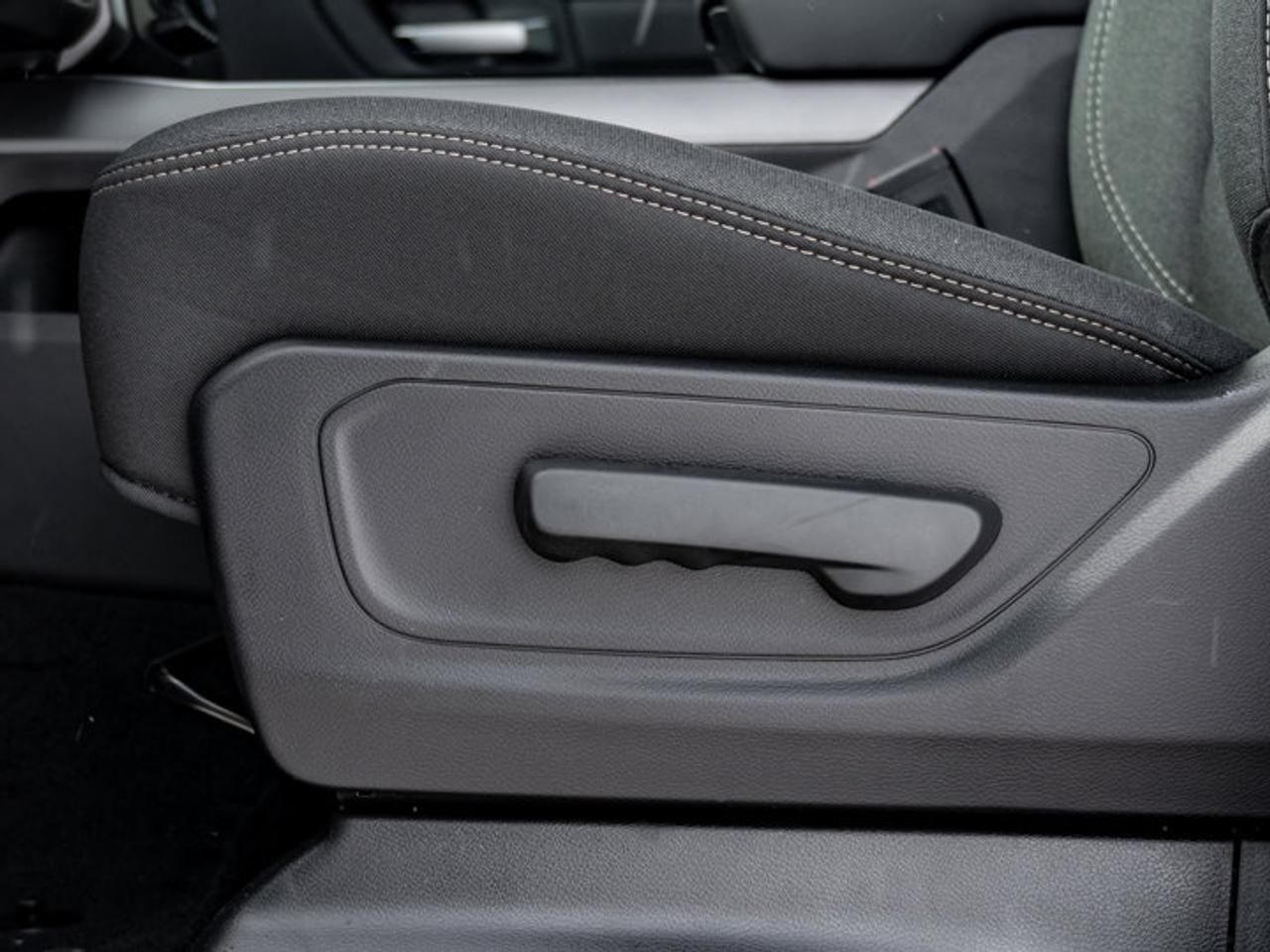 2026 RAM 1500 Express Photo