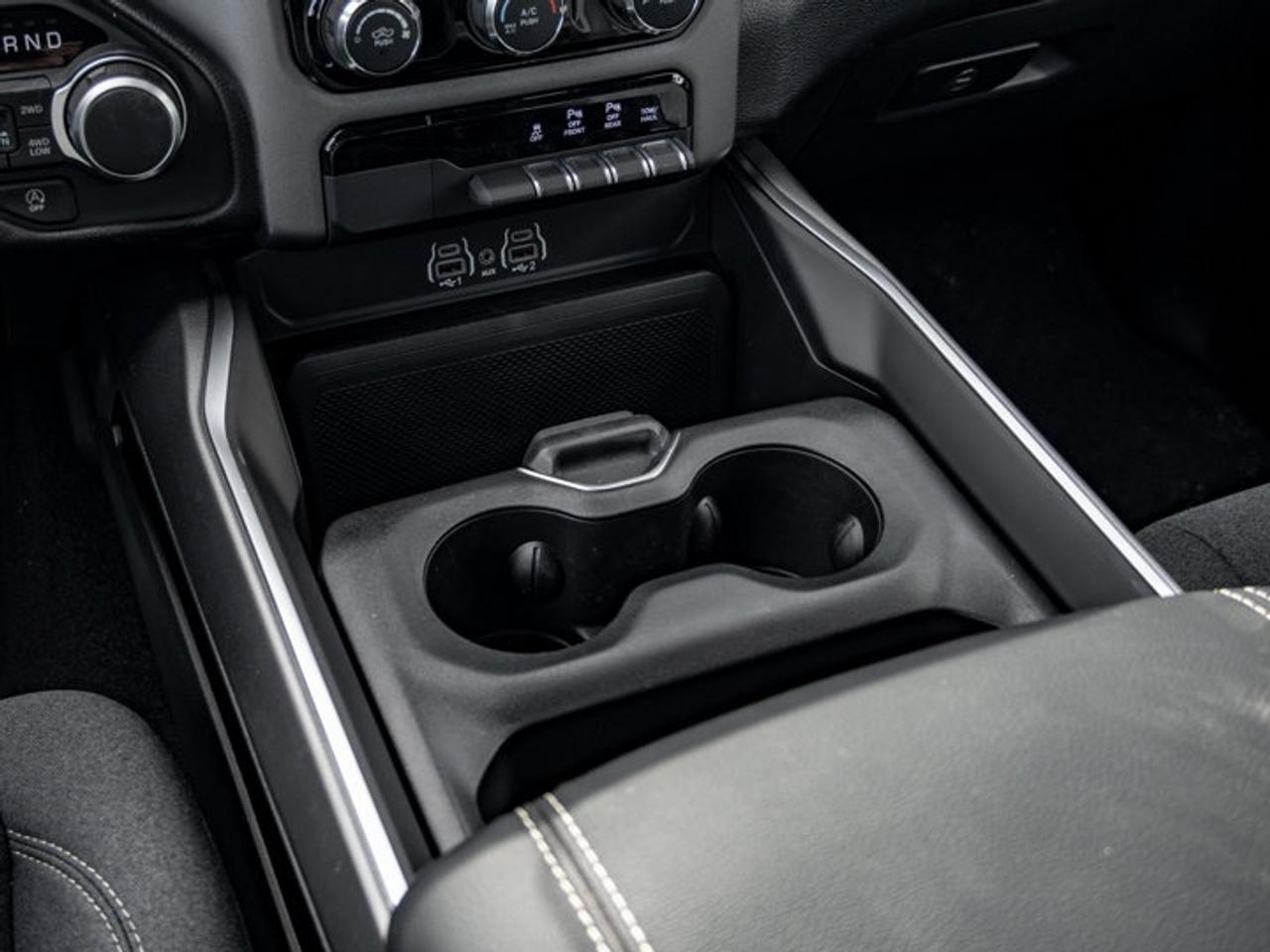 2026 RAM 1500 Express Photo