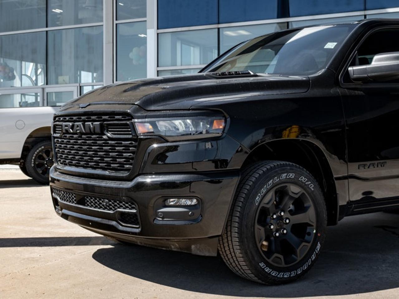 2026 RAM 1500 Express Photo